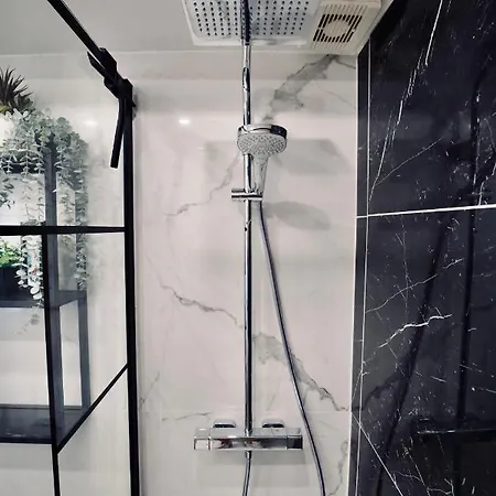 New ! Superbe Studio Vieux - Climatise